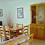 Parque Mourabel, Oasis Village & Pe Do 3*