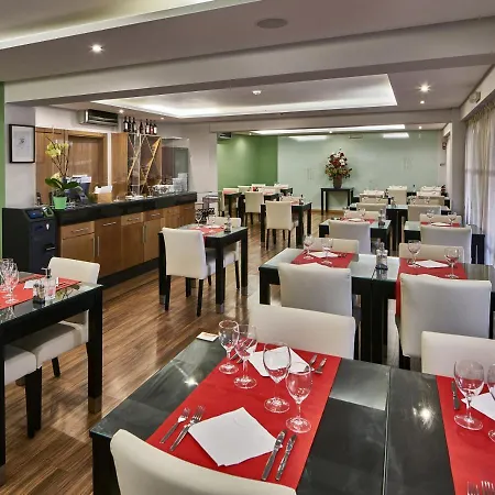 Parque Mourabel, Oasis Village & Pe Do 3* וילהמורה