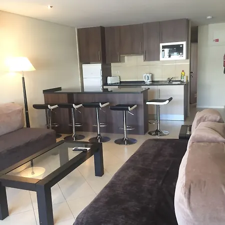 Parque Mourabel, Oasis Village & Pe Do