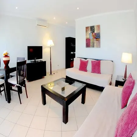 Parque Mourabel, Oasis Village & Pe Do וילהמורה