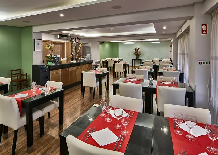 Parque Mourabel, Oasis Village & Pe Do 3* Vilamoura