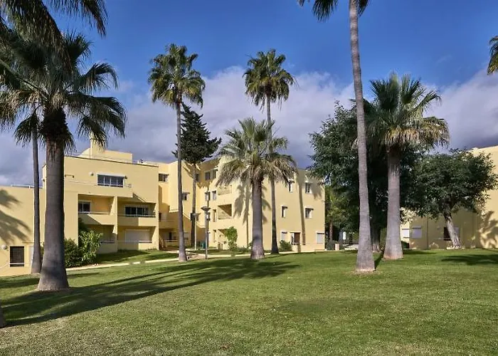 Parque Mourabel, Oasis Village & Pe Do