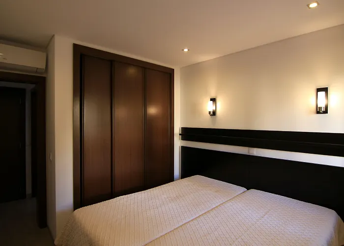 假日公园 Parque Mourabel, Oasis Village & Pe Do 3*