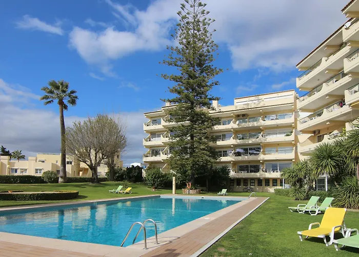假日公园 Parque Mourabel, Oasis Village & Pe Do 3*