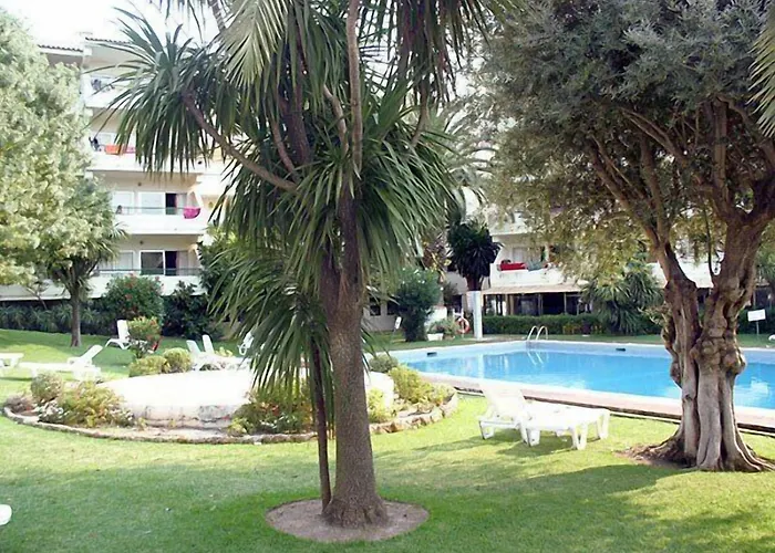 Parque Mourabel, Oasis Village & Pe Do 3* 维拉摩拉