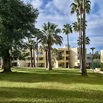 Parque Mourabel, Oasis Village & Pe Do 3*
