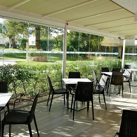 Üdülőpark Parque Mourabel, Oasis Village & Pe Do