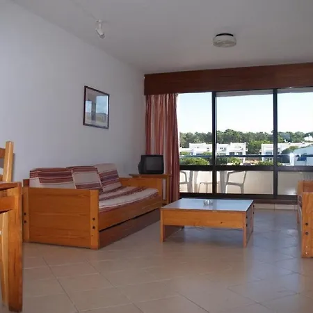 Parque Mourabel, Oasis Village & Pe Do 3*