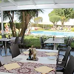 Parque Mourabel, Oasis Village & Pe Do 3*